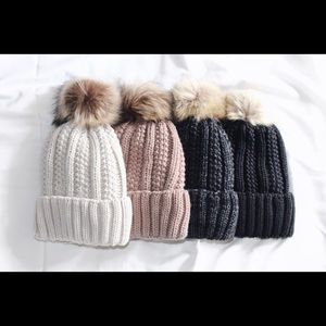 Pom Pom Knit Beanie